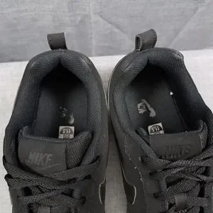 838937 001 nike